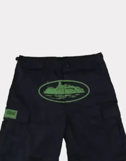 Corteiz Guerillaz Shorts Black Green (1)